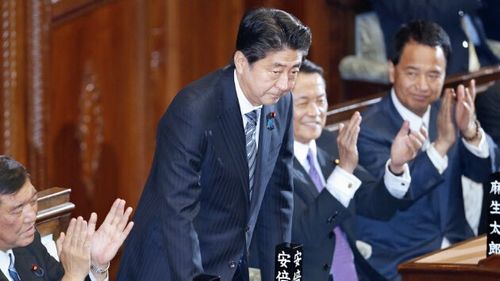 安倍當(dāng)選日本第97任首相　第三次安倍內(nèi)閣將成立