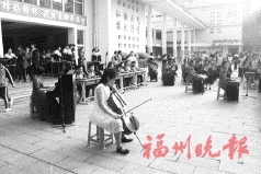 勇創(chuàng)一流初中教育,，實(shí)現(xiàn)跨越性發(fā)展