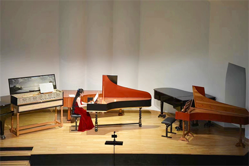 閩侯鋼琴演奏家,,奏響福建大劇院,! 閩侯鋼琴演奏家,,奏響福建大劇院!