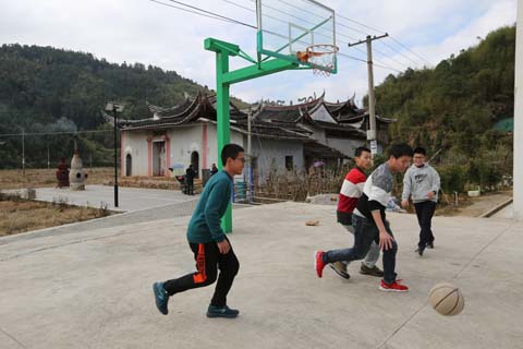 洋里閩越王廟： 隱沒在大山深處的古建筑