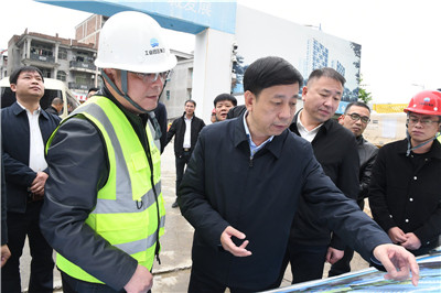 縣委書記、縣長赴青口汽車工業(yè)園區(qū)調(diào)研