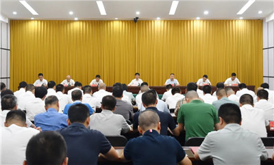 閩侯縣委縣政府與各鄉(xiāng)鎮(zhèn)（街道）簽訂2025年平安建設(shè),、生態(tài)環(huán)境保護(hù)目標(biāo)責(zé)任書