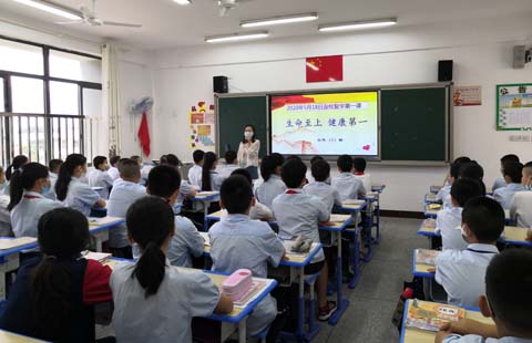 我縣又迎來一批小學(xué)生復(fù)課