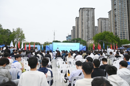 首屆大賽,！大學(xué)生設(shè)計的海洋裝備“太帥啦”