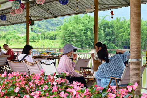 種菜摘菜、摸魚釣蝦……快來解鎖山野治愈生活,！