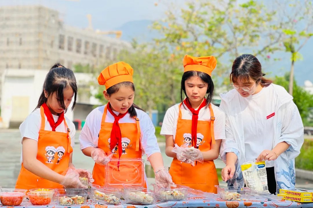 武術(shù),、機器人,、美食DIY……這所小學(xué)的開放日火了！