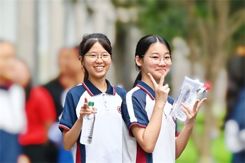現(xiàn)場直擊！閩侯中考開考,！