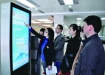 閩侯縣行政服務(wù)中心智能化引導(dǎo)系統(tǒng)（吳國(guó)棋攝） .jpg